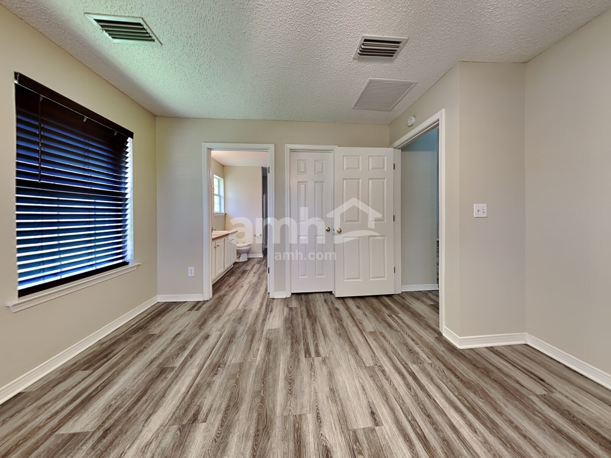 Building Photo - 2663 Fernleaf Dr