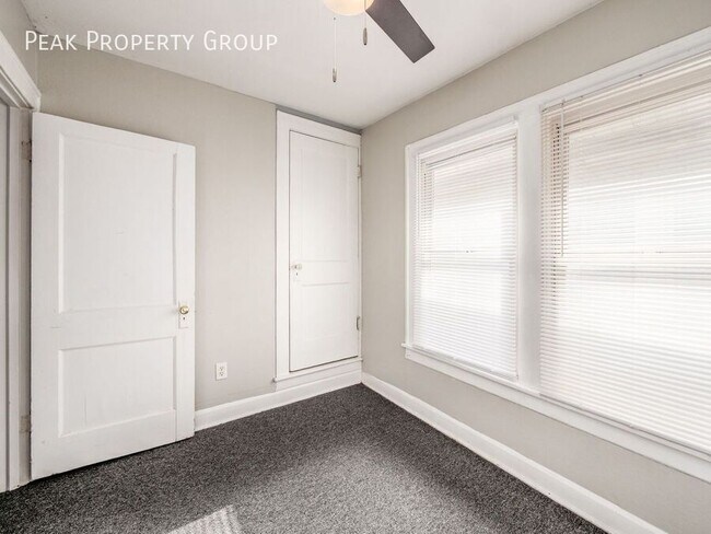 Building Photo - 1411 N 5th St