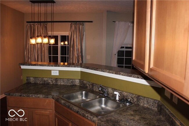 Building Photo - 14323 Prairie Meadows Dr