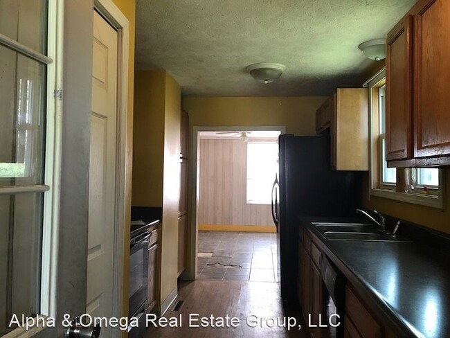 Building Photo - 3 br, 1 bath House - 7587 St Rt 98 Richland
