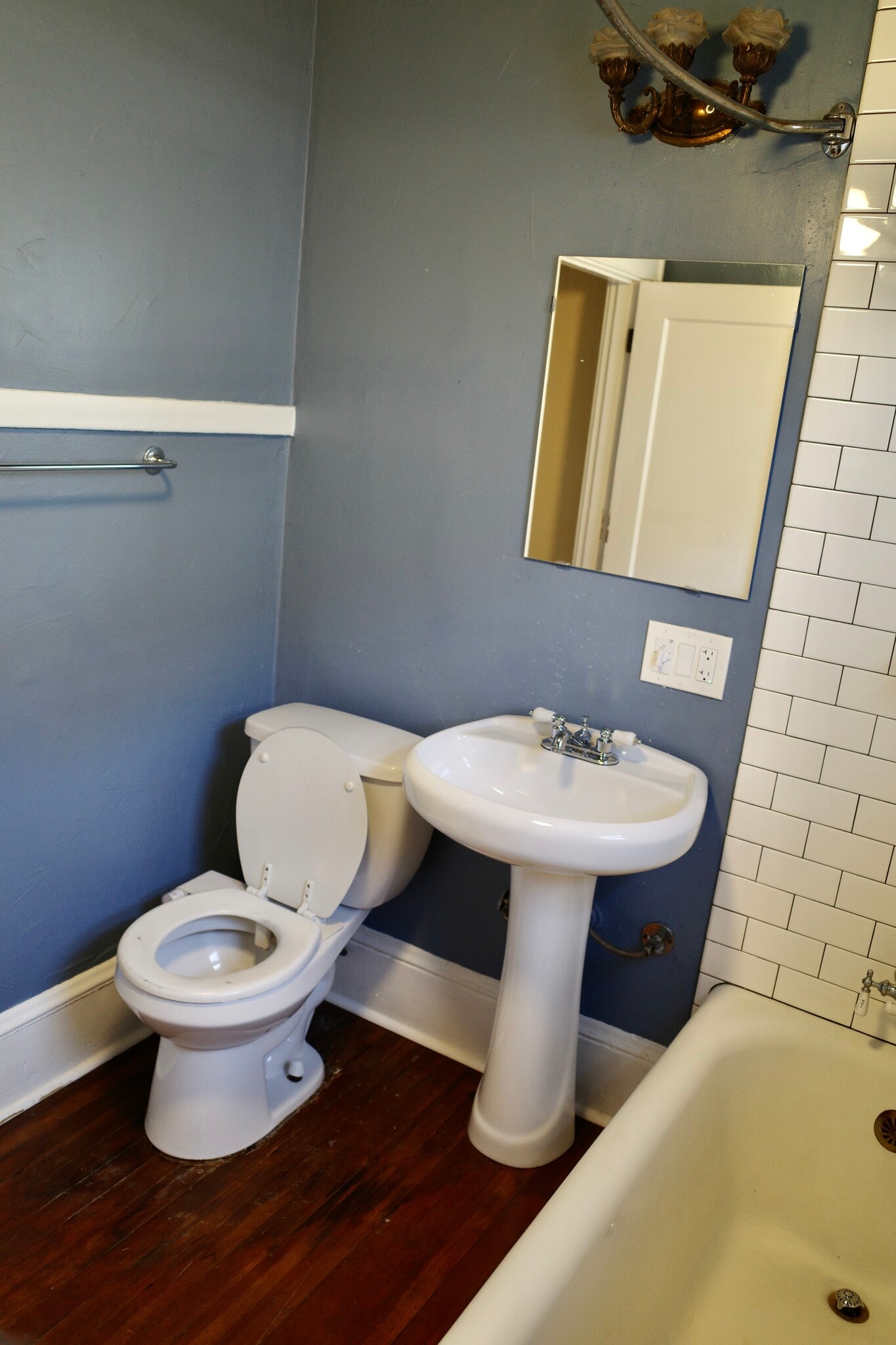 Bathroom 1st Floor - 8607 SE Morrison St