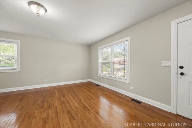 Building Photo - 235 Westbrook Cir