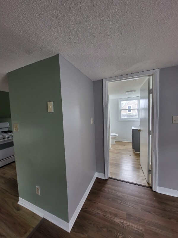 Building Photo - 229 Brightman St