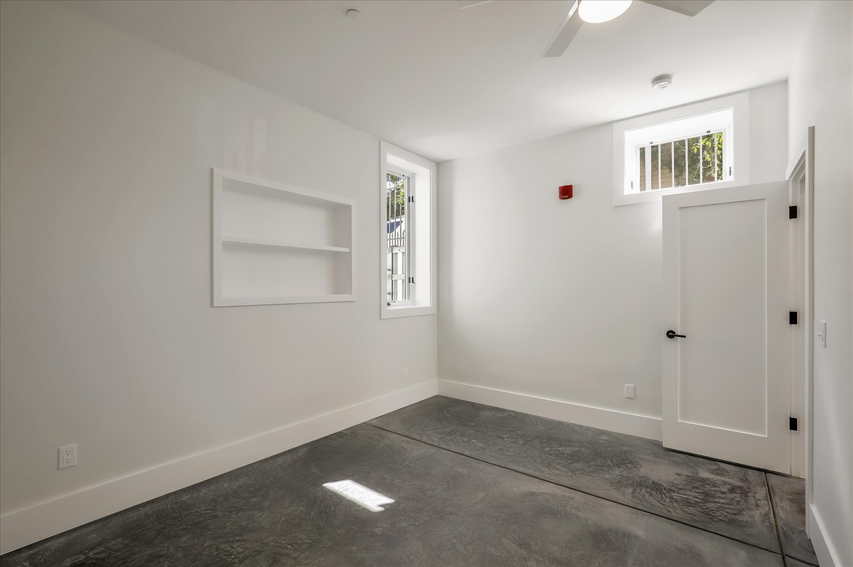 Building Photo - 1550 8th St