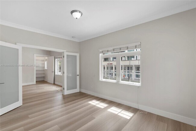 Building Photo - 2431 Biscayne Blvd