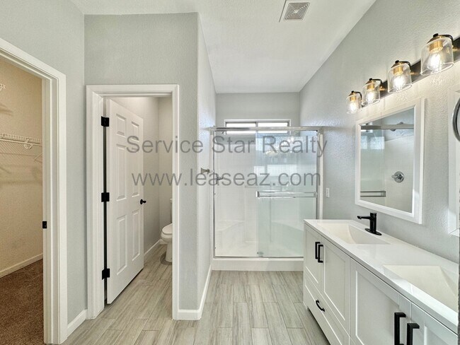Building Photo - 13536 W Canyon Creek Dr