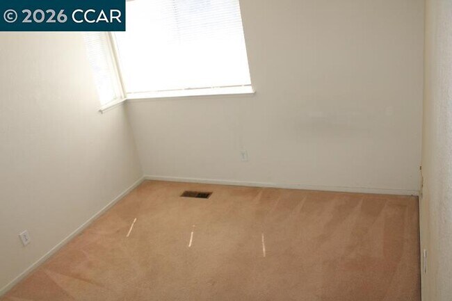 Building Photo - 293 Scotts Valley