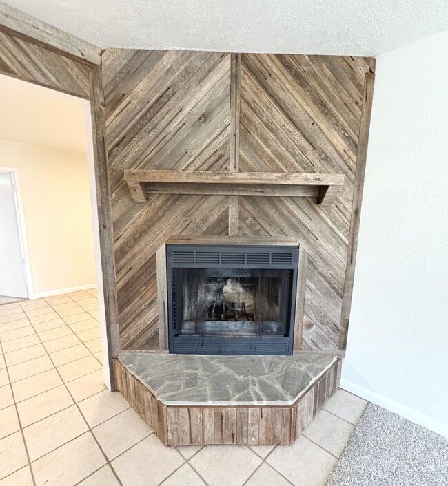 Building Photo - 3012 Gary Ave