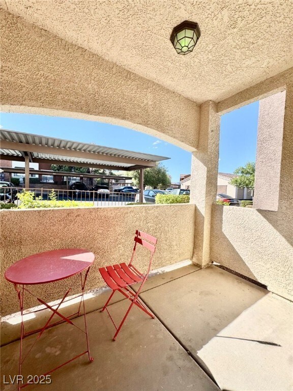 Building Photo - 9303 Gilcrease Ave