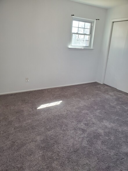 Bedroom 2 - 225 College Dr