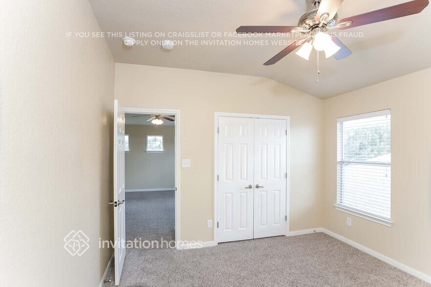 Building Photo - 8410 Western Way