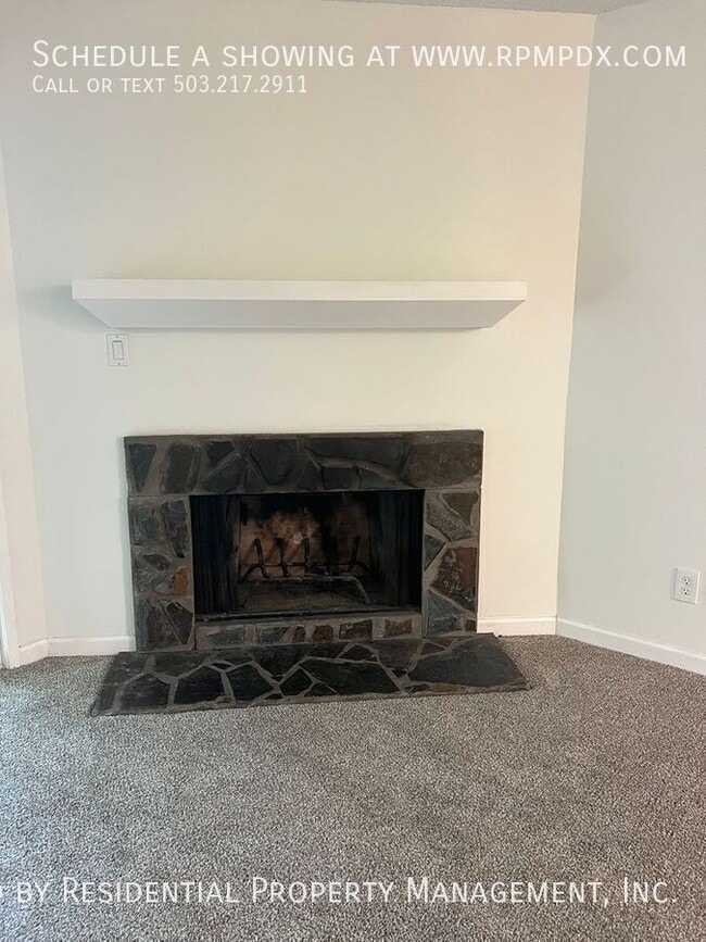 Building Photo - 12618 NW Barnes Rd