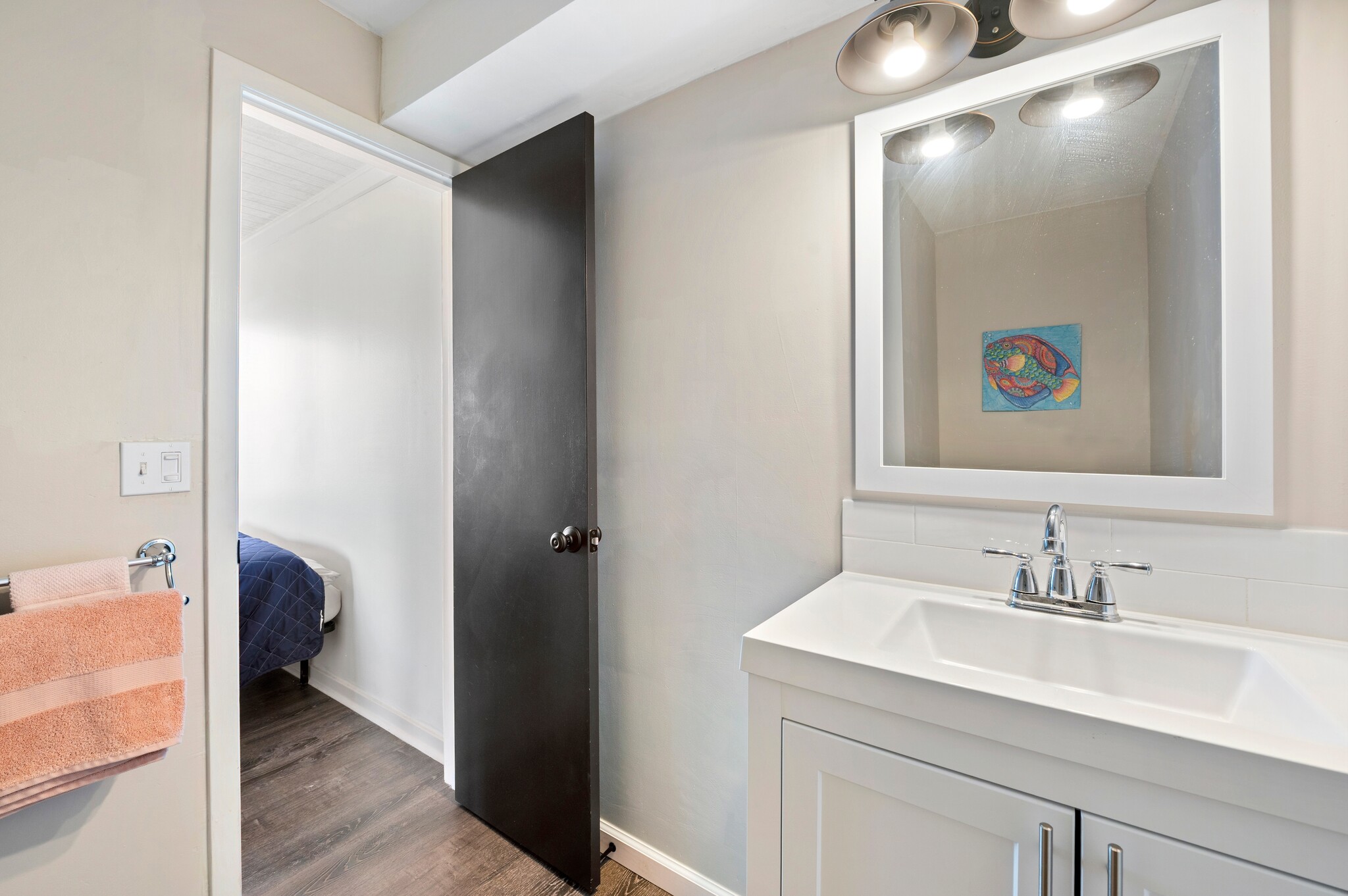 Building Photo - 8439 River Rd