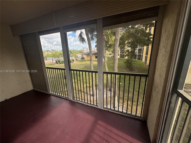 Building Photo - 6575 W Oakland Park Blvd