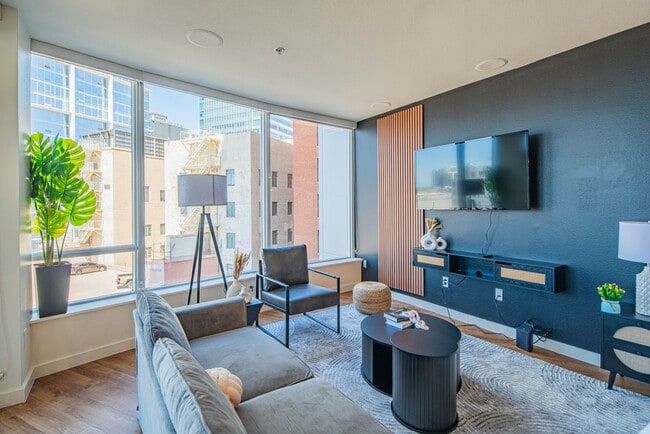 Building Photo - 101 N 1st Ave