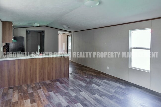Building Photo - 336 Holden Rd