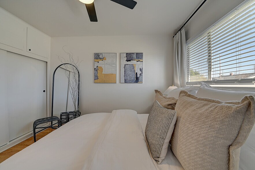 Building Photo - 444 N Shattuck Pl
