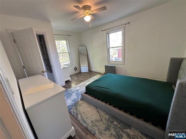 Building Photo - 70 Prospect Pl