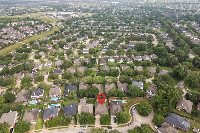 Building Photo - 15407 Cumberland Oak Way