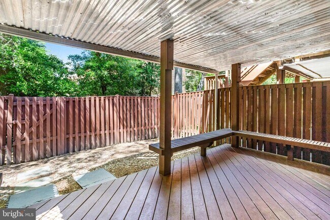 Building Photo - 4546 Little River Run Dr
