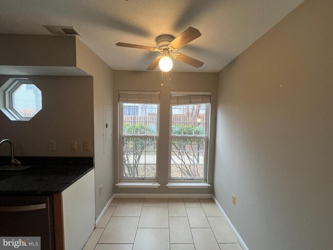 Building Photo - 47745 Devin Cir