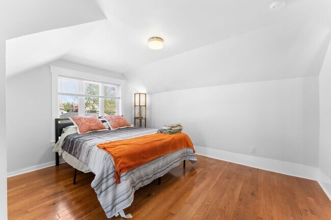 Building Photo - 67 Curtis Rd