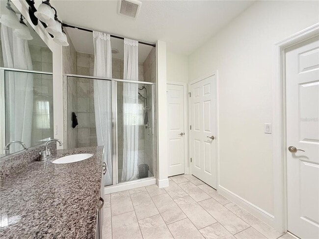 Building Photo - 5057 NW 35th Pl