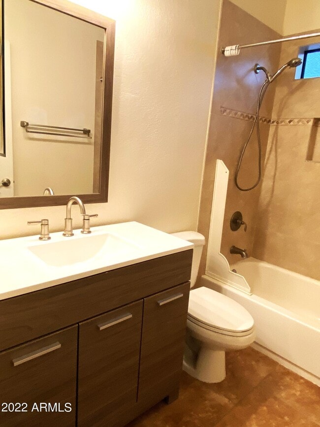 Building Photo - 7823 W Julie Dr