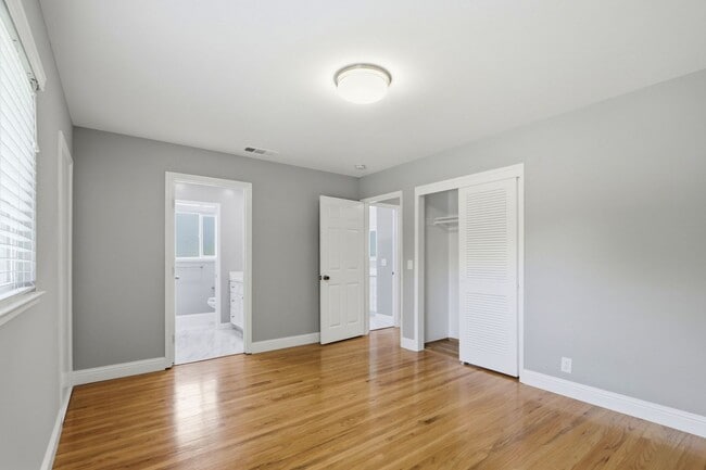 Building Photo - Wow! What a Great Home! Available Now!