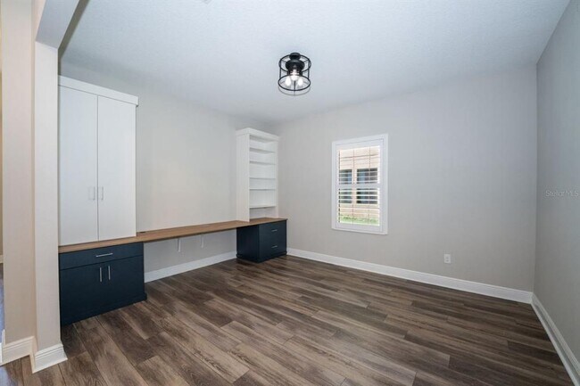 Building Photo - 13235 Wildflower Meadow Dr