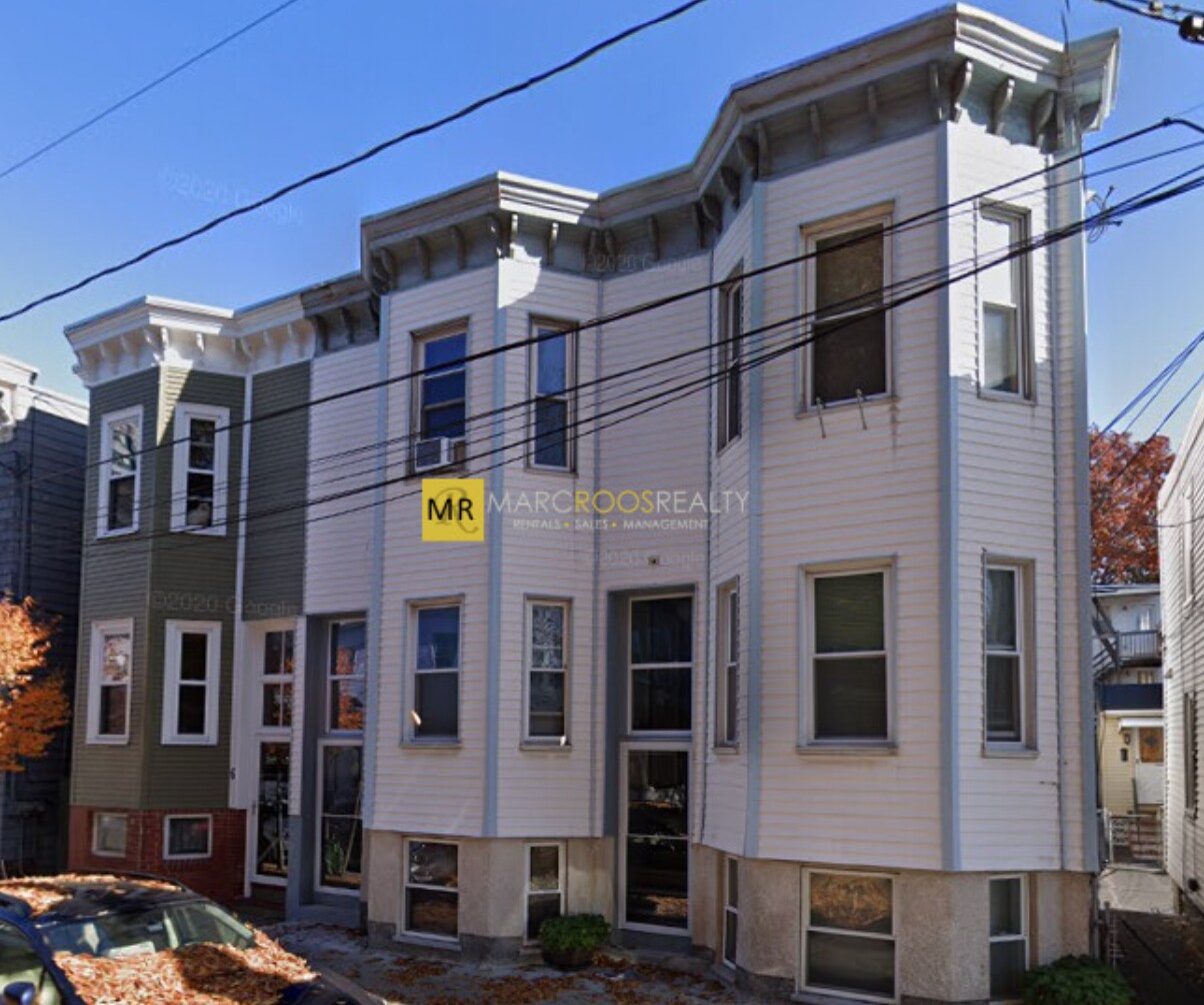 Building Photo - 10 Fulkerson St