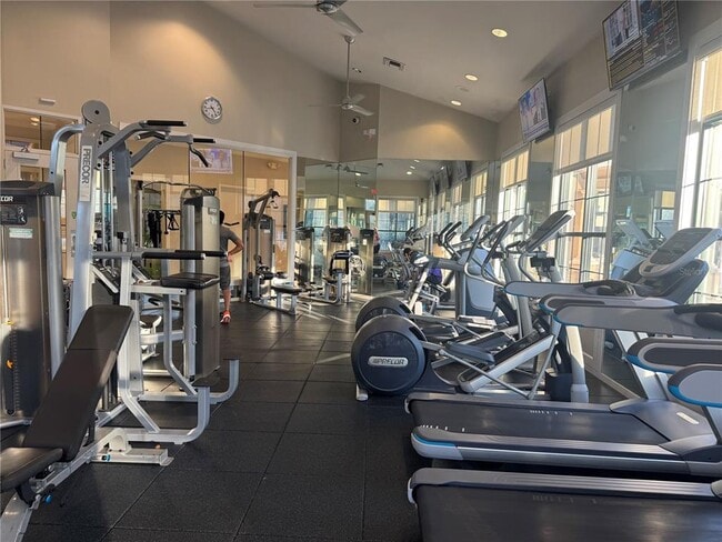 Building Photo - 10144 Arbor Run Dr