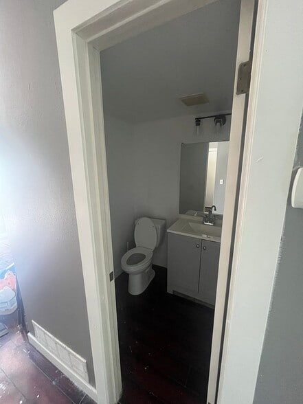 Building Photo - 1599 S Ivory Cir