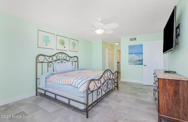 Building Photo - 295 Jimmy Buffett Mem Hwy