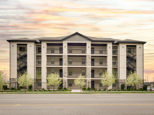 Building Photo - 1141 E 1320 S