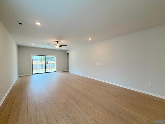 Building Photo - 11017 Wayland Rdg Dr