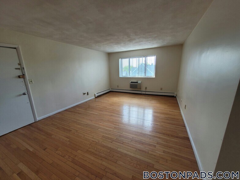 Building Photo - 26 Allston St