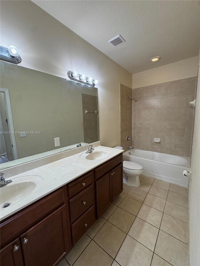 Building Photo - 9227 SW 227th Terrace