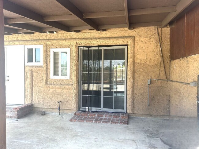 Building Photo - 12712 Downey Ave