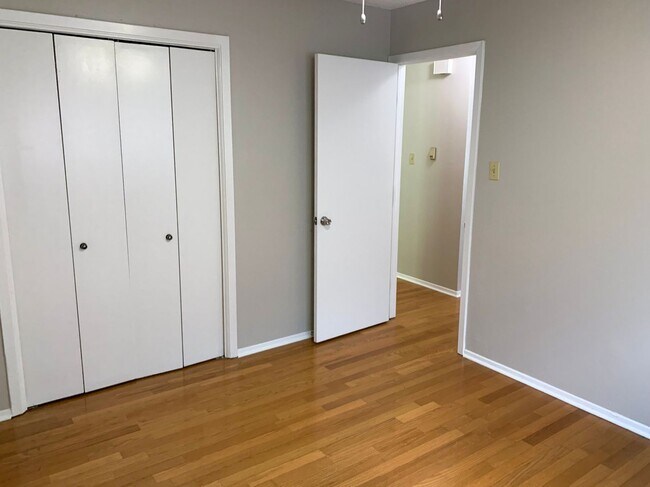 Building Photo - Great Home in North Austin!