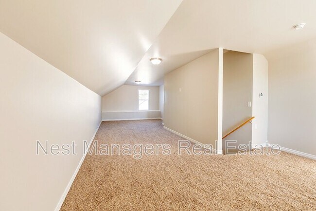 Building Photo - 136 Loch Ln