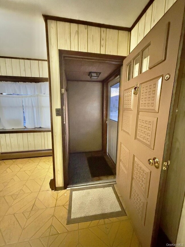 Building Photo - 107 Ball Park Ln