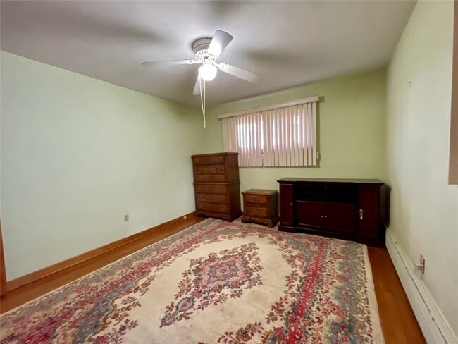 Building Photo - 92 Vestal Ave