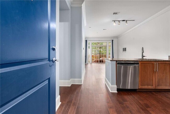 Building Photo - 1055 Piedmont Ave NE