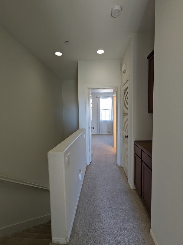 Building Photo - 952 Tarragon Ln