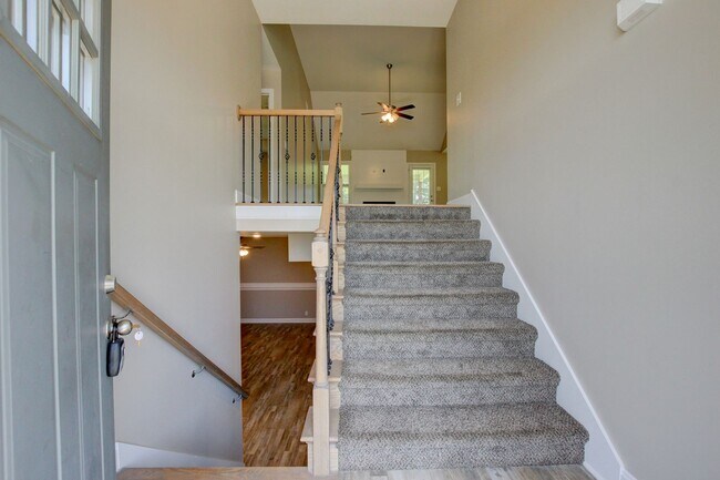 Building Photo - 1121 Cardinal Creek Dr