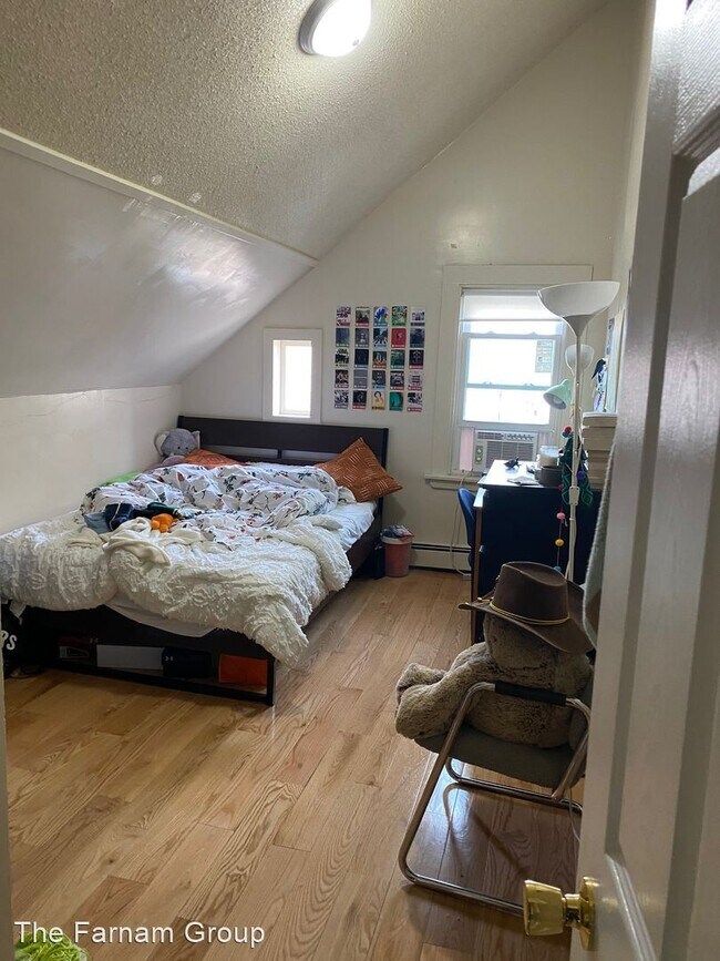 Building Photo - 6 br, 3 bath House - 26 Lynwood Place