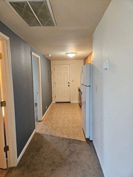 Building Photo - 105 E 30th St