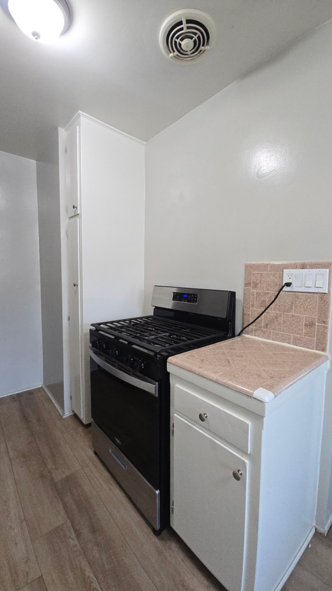 Building Photo - 516 Mar Vista Ave