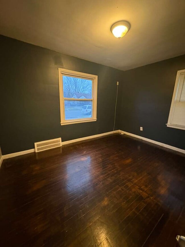 Building Photo - 8435 Braile St